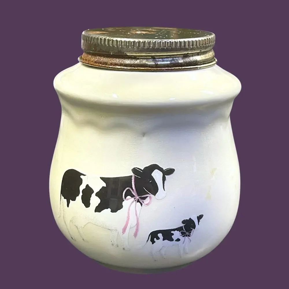 Vintage Ceramic Cow Shaker Jar Rustic Farmhouse Kitchen Decor w/ Metal Lid